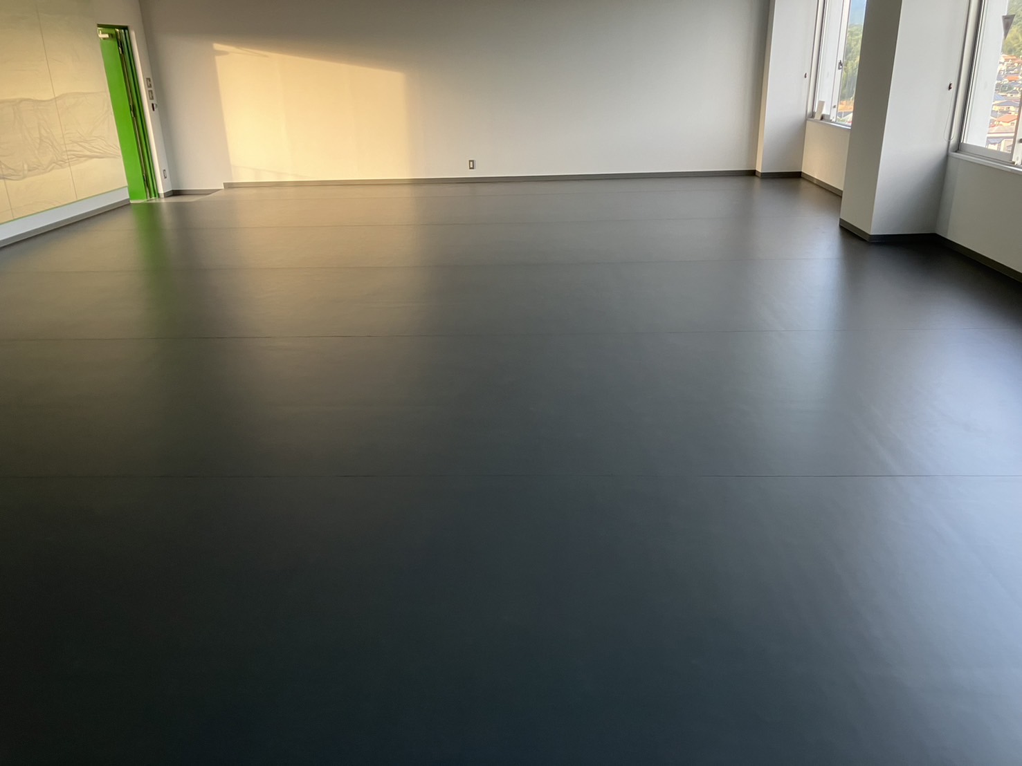 福岡のバレエ教室内装工事事例